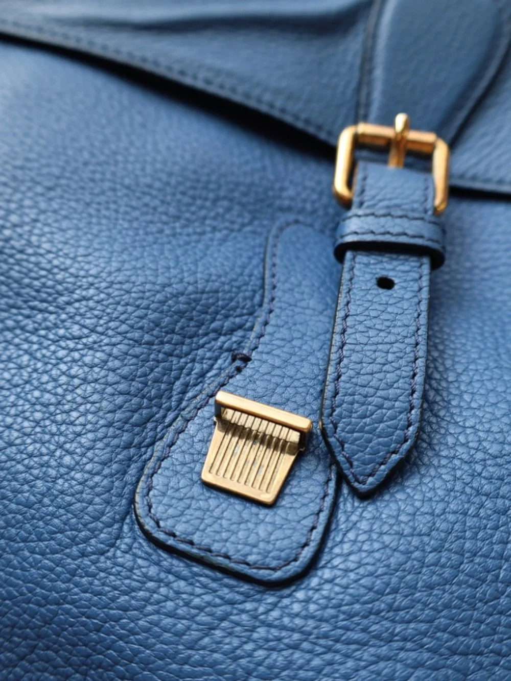 BURBERRY PRORSUM Blue Pebbled Leather EVERYDAY SATCHEL/Messenger Bag